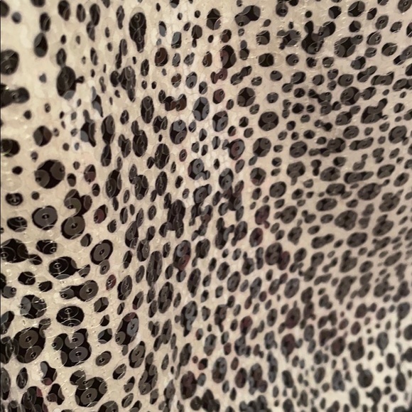 Short sleeve sequin blouse top - Picture 2 of 6